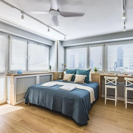 Wlr - Chmielna Ii アパート